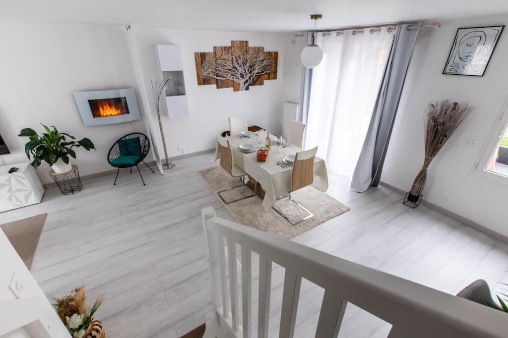 Forest Chic : Maison San Marina Apartman Parmain Kültér fotó